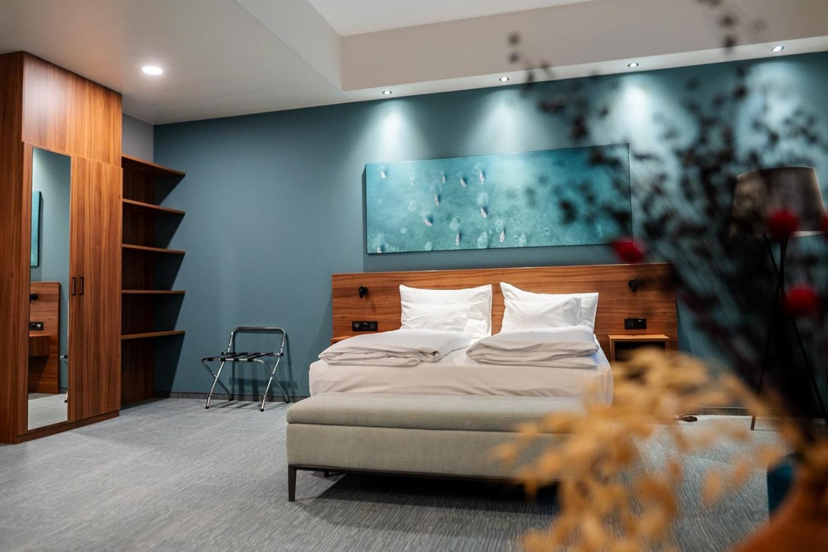Hotel Das Zeit Lenzing Ngoại thất bức ảnh