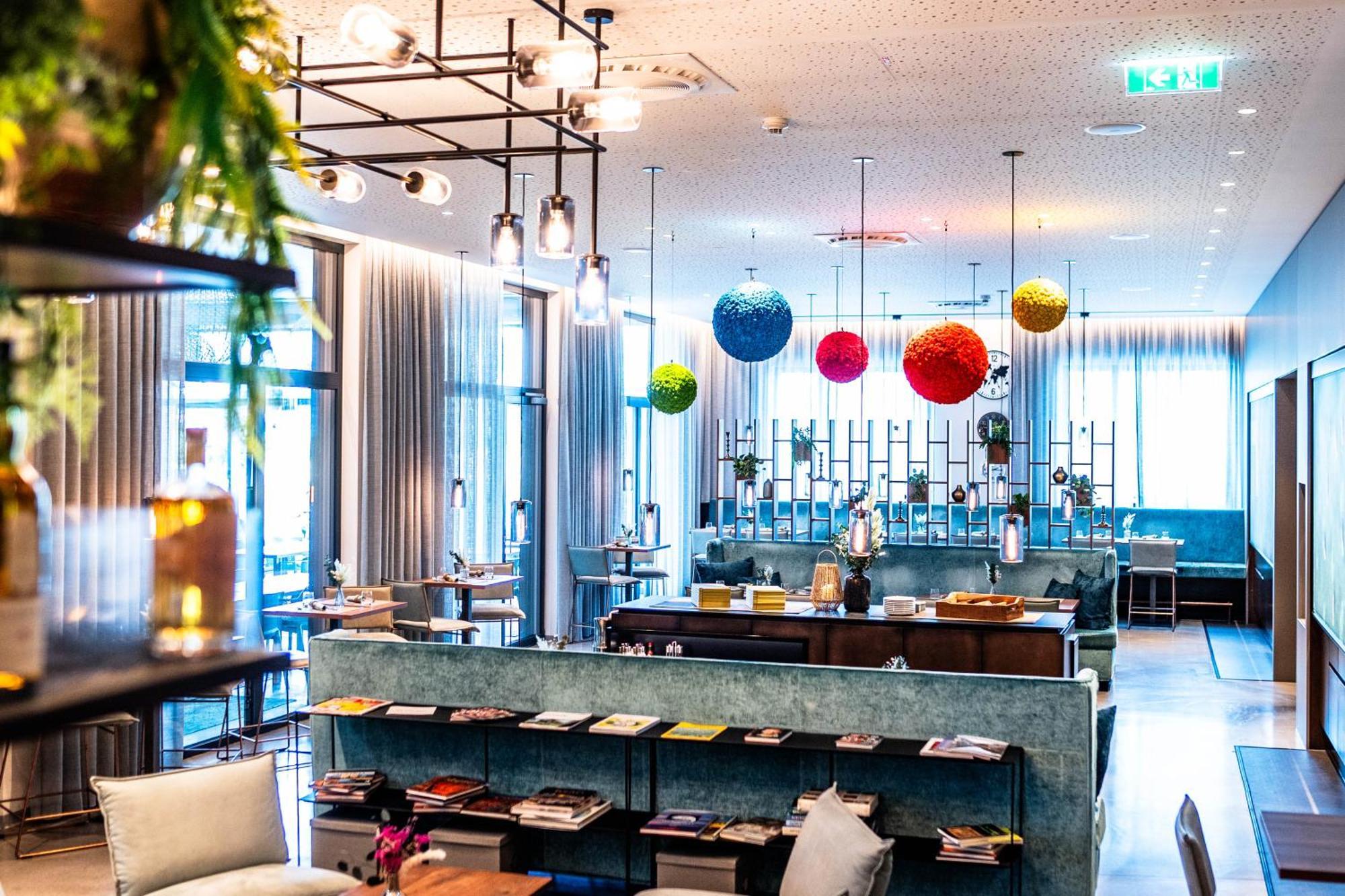 Hotel Das Zeit Lenzing Ngoại thất bức ảnh